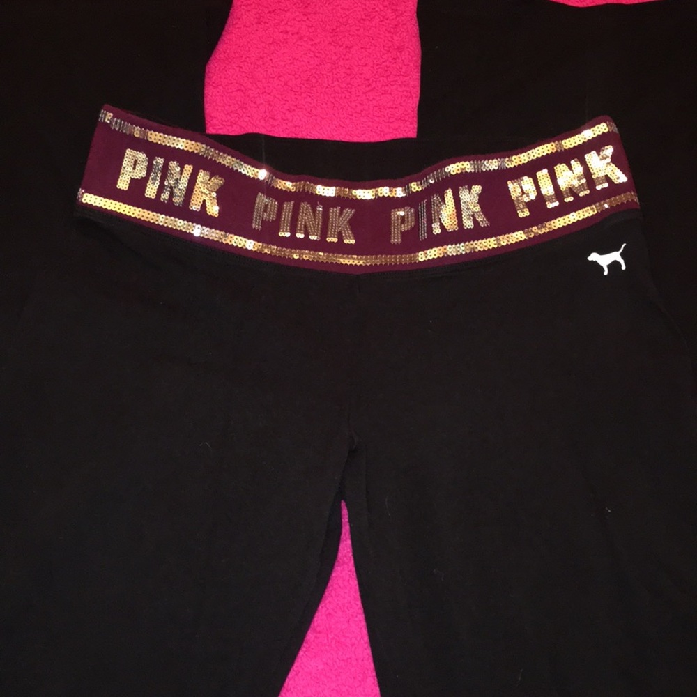 Pink yoga/stretch leggings with bling bling